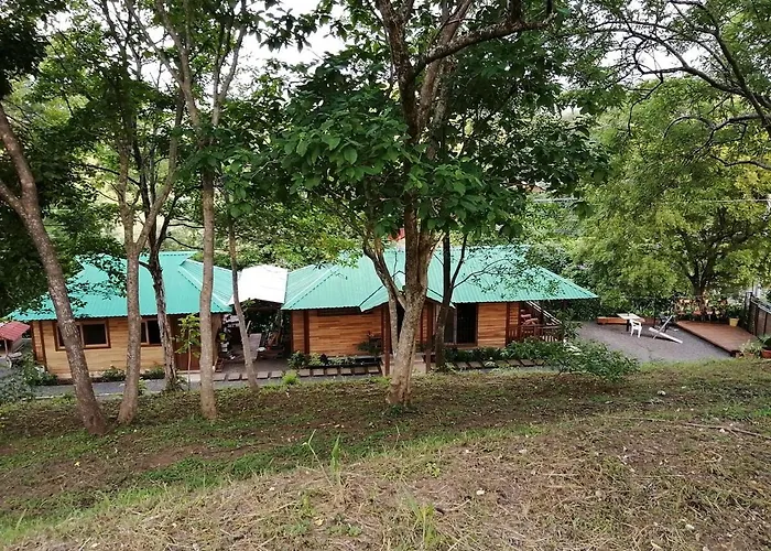 Cozy Log With Parking, Close To Beaches *
