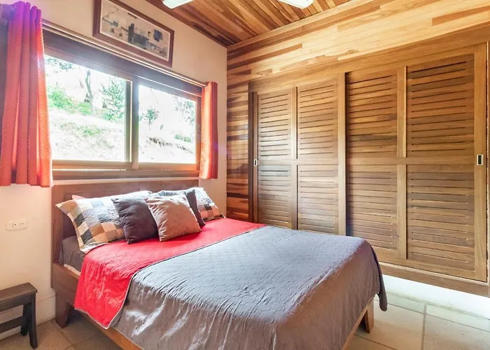 Cozy Log With Parking, Close To Beaches * Santa Cruz (Guanacaste)