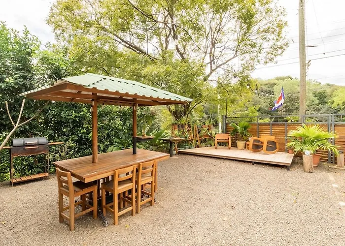 Cozy Log With Parking, Close To Beaches *