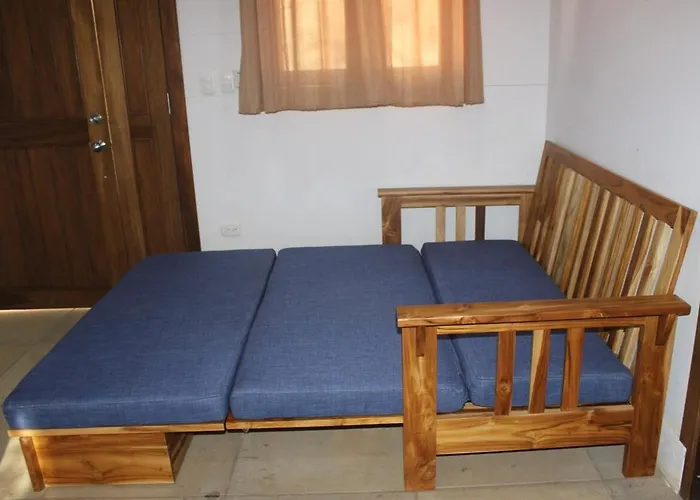 Apartment Cozy Log With Parking, Close To Beaches